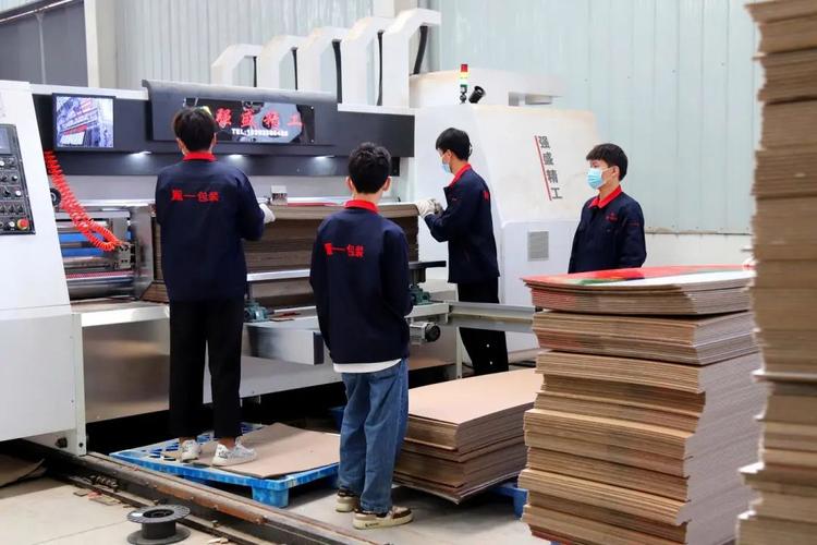 专业包装印刷与容器制造 从纸板到塑料，一站式平面设计解决方案